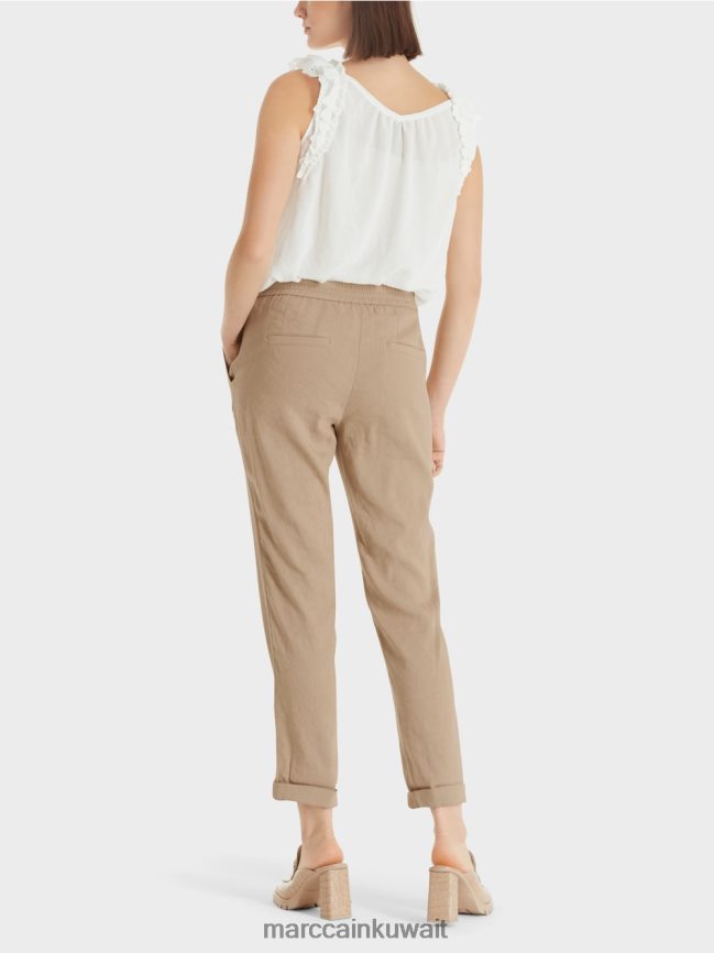 Marc Cain بنطال من الكتان مع حزام خصر للركض LVN0D6642 ملابس الرمال العميقة