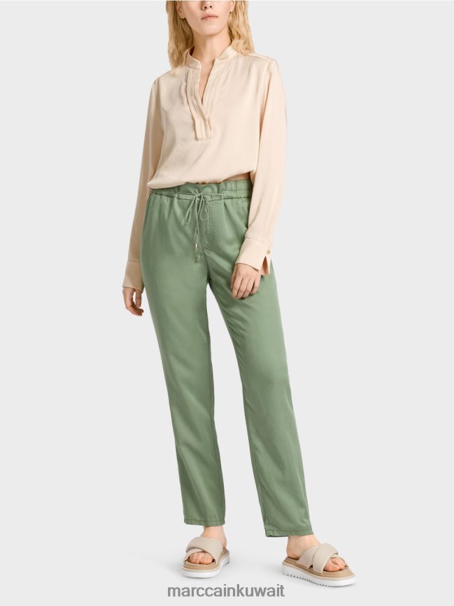 Marc Cain ريفيرا بنطال "إعادة التفكير معًا". LVN0D6661 ملابس الأخضر الصوفي