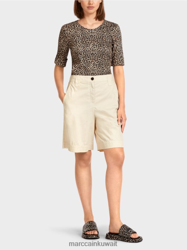 Marc Cain شورت "إعادة التفكير معًا". LVN0D6704 ملابس كريم مسحوق