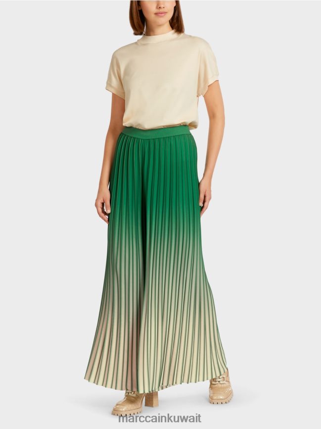 Marc Cain بنطال بكسرات مع تدرج لوني زاهٍ LVN0D6719 ملابس طحلب أخضر