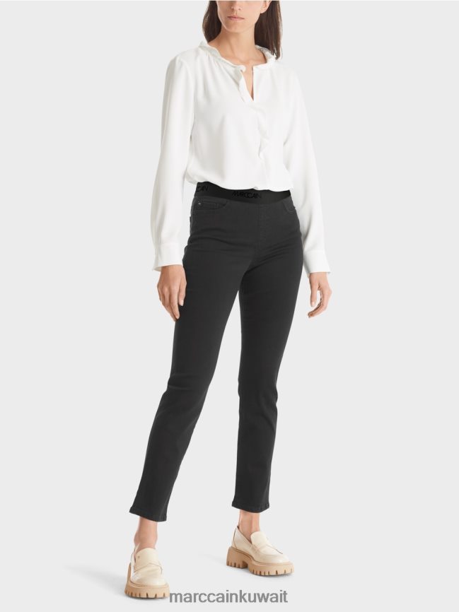Marc Cain جينز سيينا "نعيد التفكير معًا". LVN0D6774 ملابس أسود