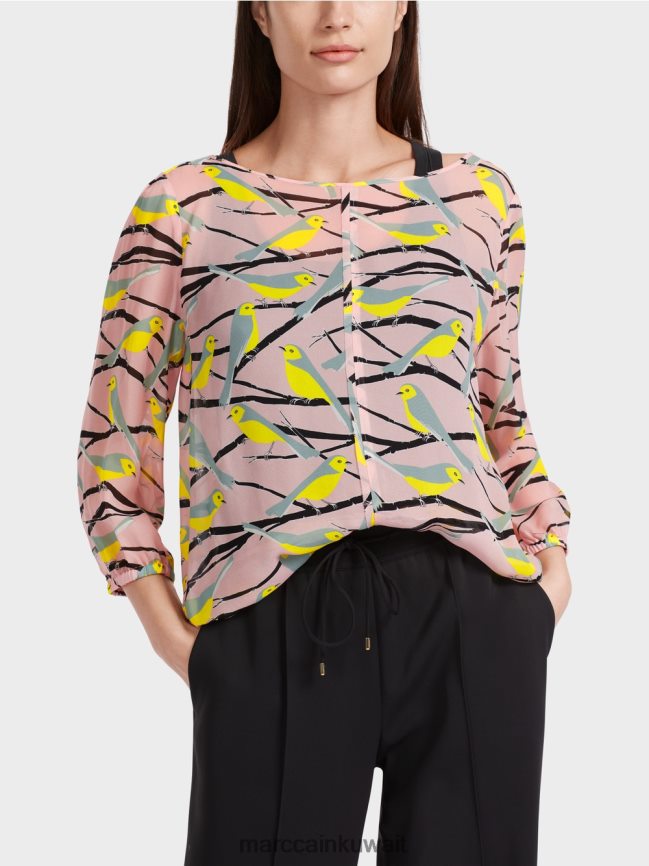 Marc Cain بلوزة خفيفة بتصميم طائر LVN0D6883 ملابس مسحوق وردي ناعم