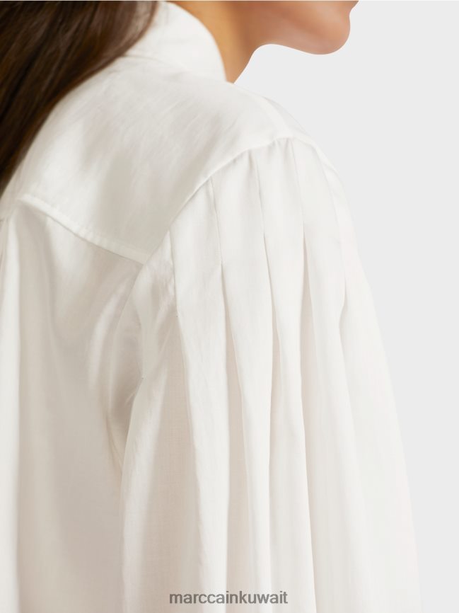 Marc Cain بلوزة مع نير الكتف والطيات LVN0D6957 ملابس أبيض مصفر