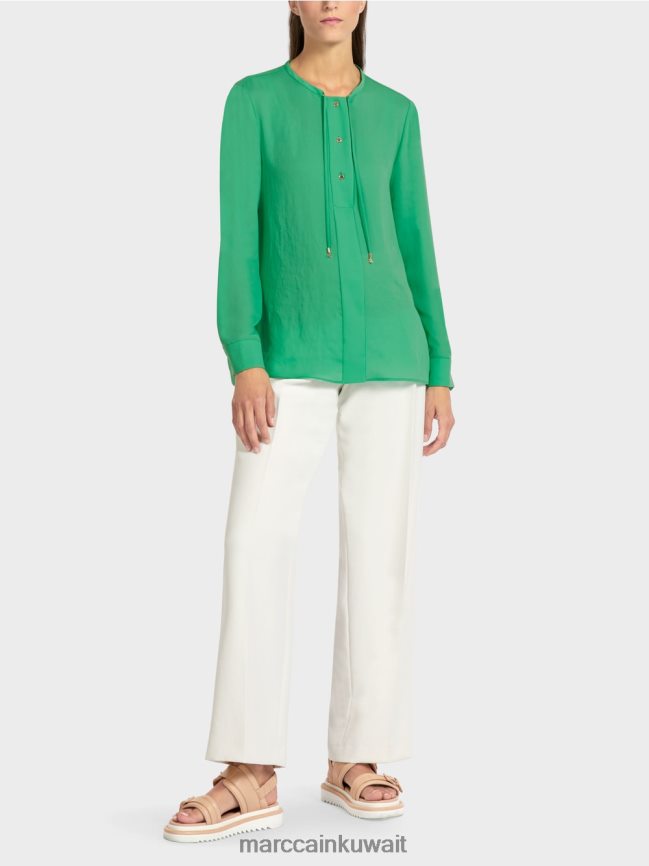 Marc Cain بلوزة "إعادة التفكير معًا". LVN0D6970 ملابس اليشم مشرق