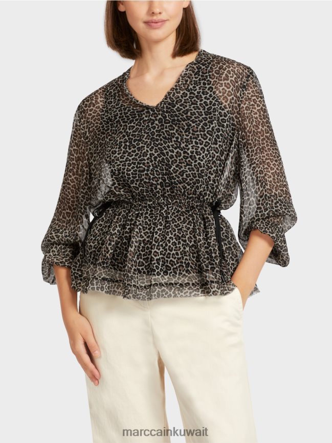 Marc Cain جزء علوي من الفيسكوز كبير الحجم مع طبعة جلد الفهد LVN0D6979 ملابس كريم مسحوق