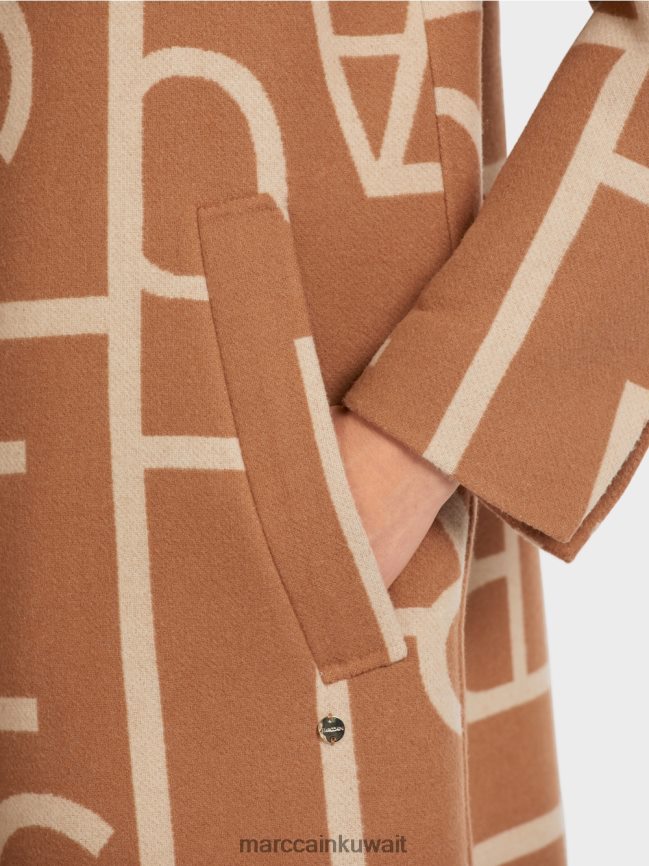 Marc Cain معطف مع حروف MC منمنمة LVN0D6291 ملابس جمل