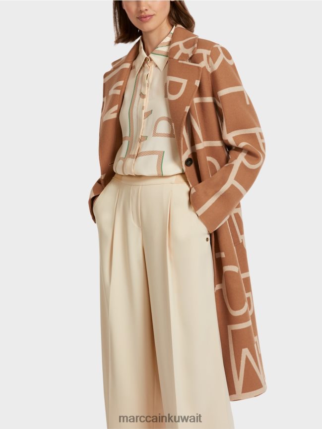 Marc Cain معطف مع حروف MC منمنمة LVN0D6291 ملابس جمل
