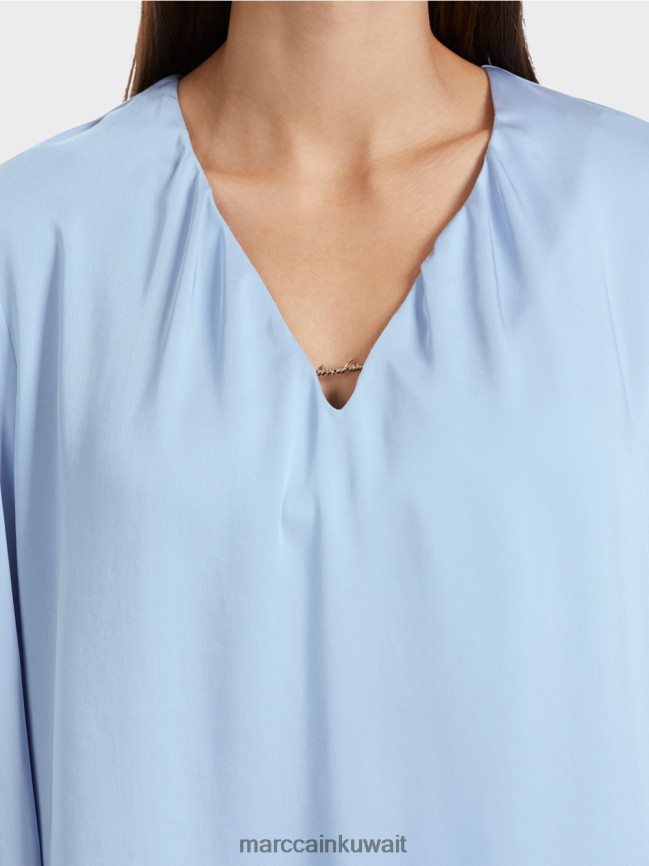 Marc Cain بلوزة كاجوال بياقة على شكل حرف V LVN0D6855 ملابس سماء الصيف المظلمة