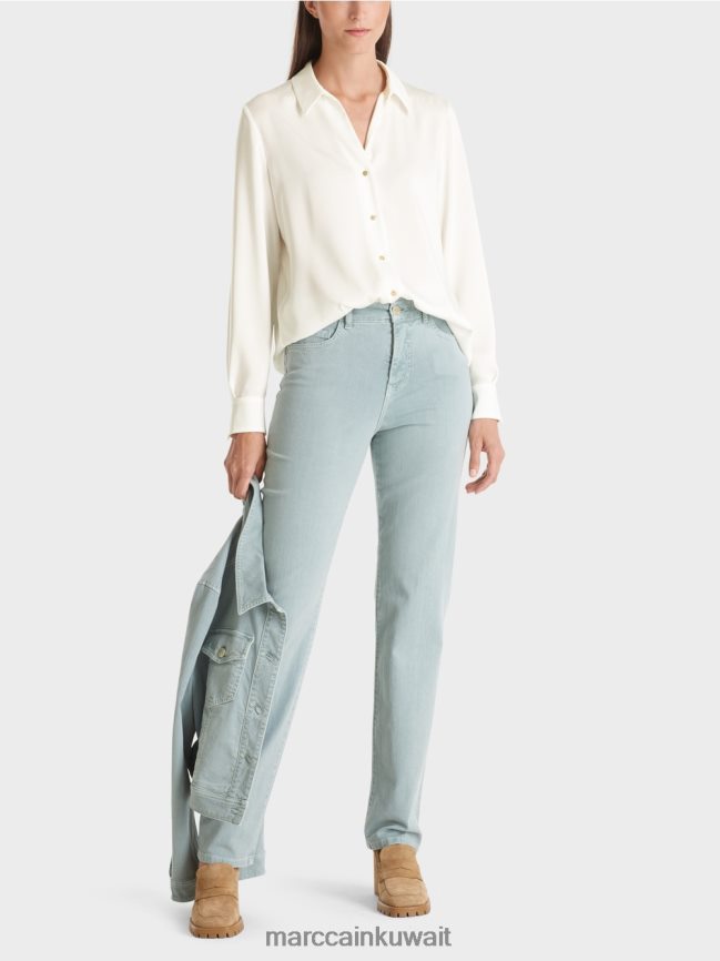 Marc Cain بلوزة قميص كلاسيكية بياقة على شكل حرف V LVN0D6884 ملابس أبيض مصفر