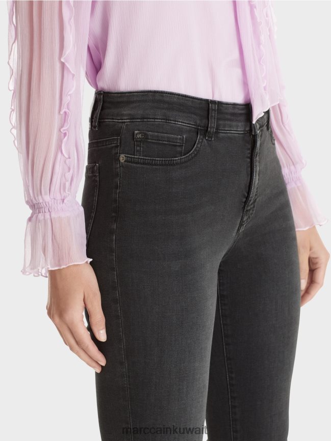 Marc Cain الجينز 